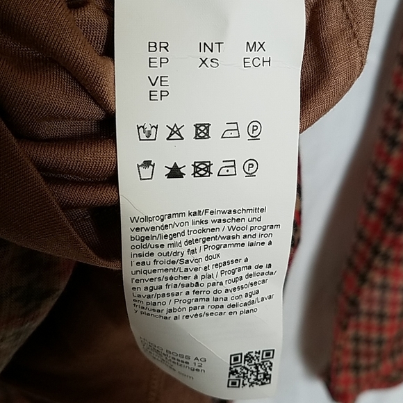 Hugo Boss Top - Picture 4 of 6